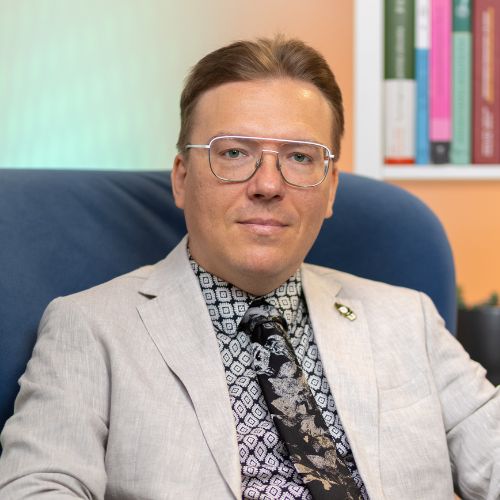 dr Wojciech Czernaś